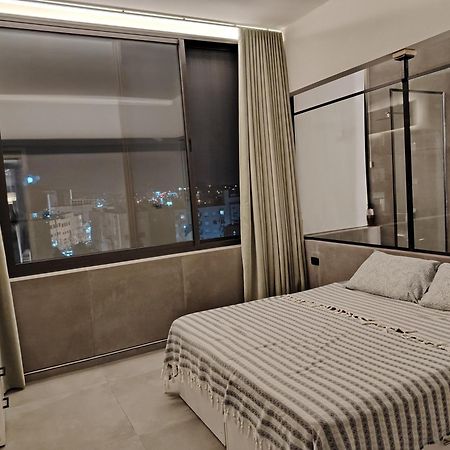 Rooftop One Room غرفه نوم فقط Amman Exteriör bild